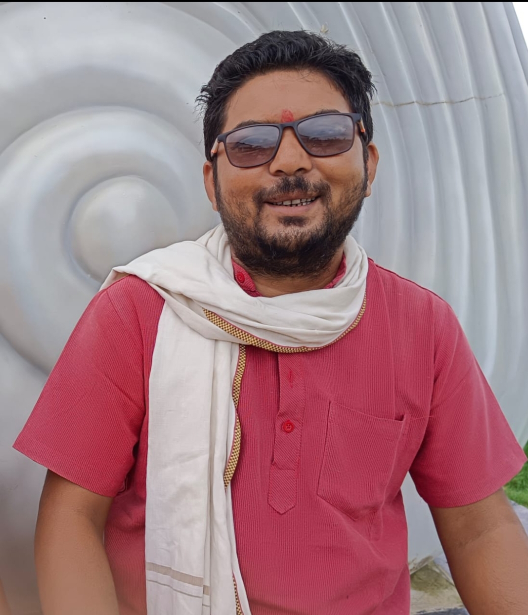 ग्राम पंचायत कोबा के वार्ड क्रमांक 04 के लिए हेमंत कुमार साहू (बिट्टू ) को नगर (हल)छाप को पंच पद के लिए लोगो से मिला रहा समर्थन