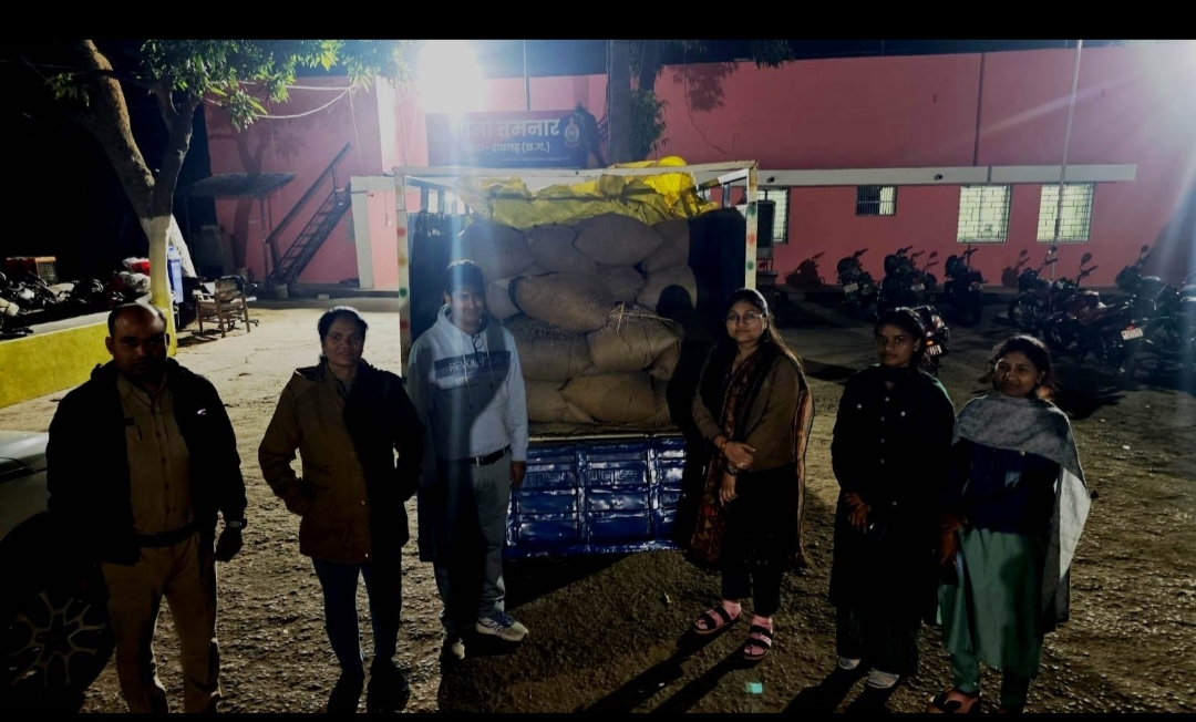 ओडिशा बॉर्डर से अवैध धान तस्करी पर प्रशासन–पुलिस की संयुक्त सख्ती, तमनार पुलिस ने कार्रवाई में 40 बोरी अवैध धान की जब्त