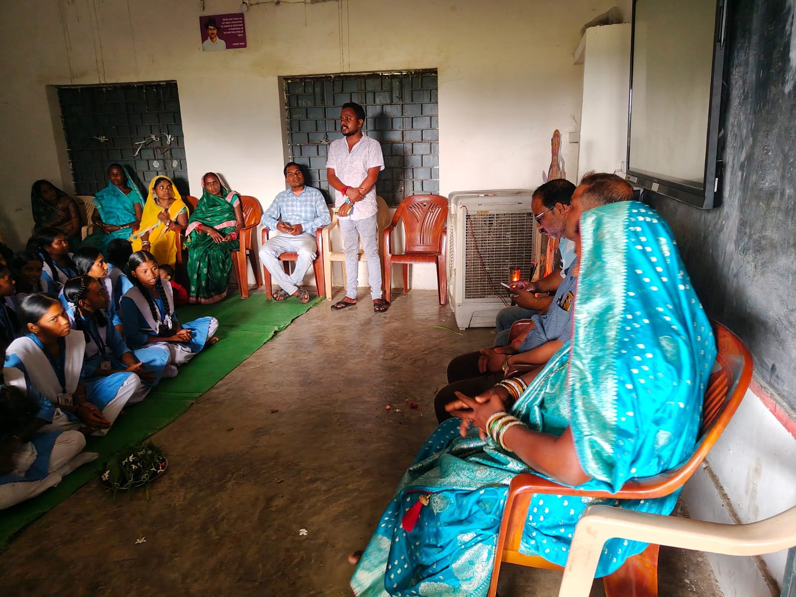 “प्रतिभा को अवसर और संस्कारों को सम्मान देना ही शिक्षा का उद्देश्य” : नरेश राठिया