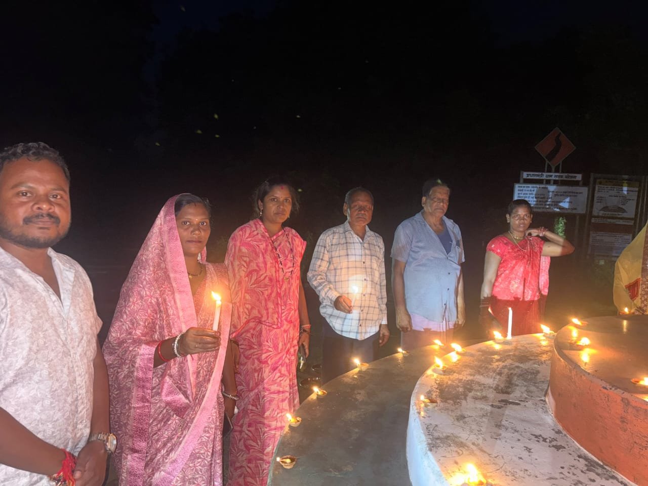 पड़ीगांव में सेवा संकल्प अभियान के तहत हुआ आशीर्वाद दीया कार्यक्रम